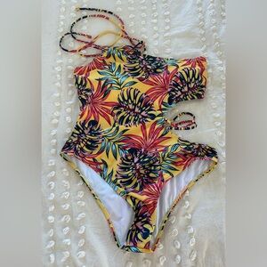Shein tropical one piece cut out side  1XL bathing suit